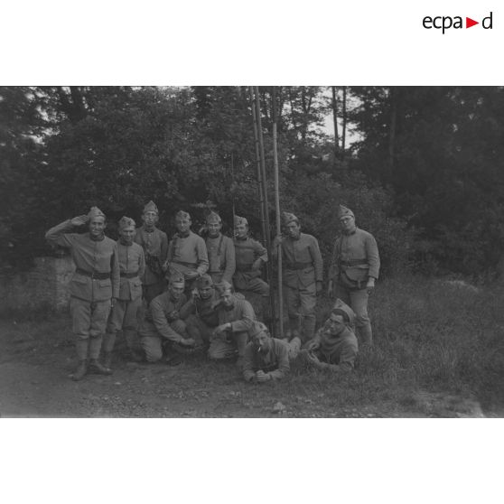 [France, années 1930. Photographie de groupe de sapeurs du 3e bataillon du 18e régiment du génie].