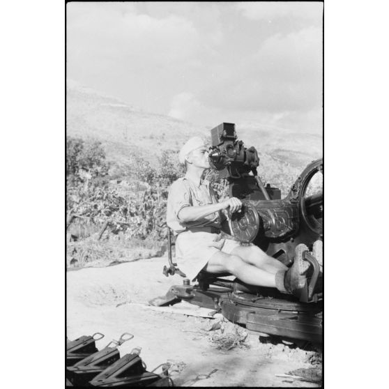 En Crète, les activités de la 3e batterie du I.FlaK-Regiment 23.