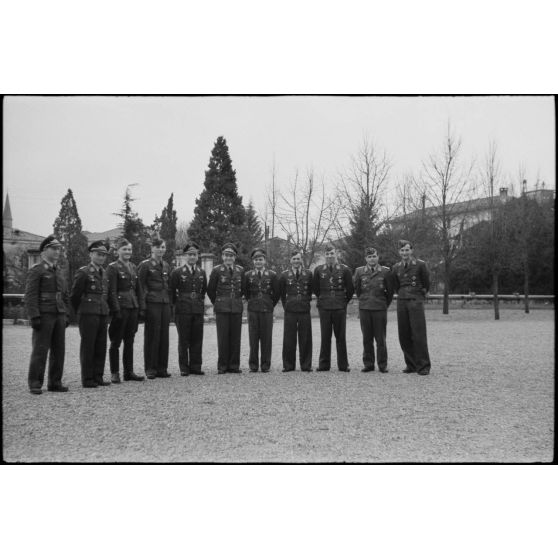 A Pordenone, les officiers du III./Lehrgeschwader 1.