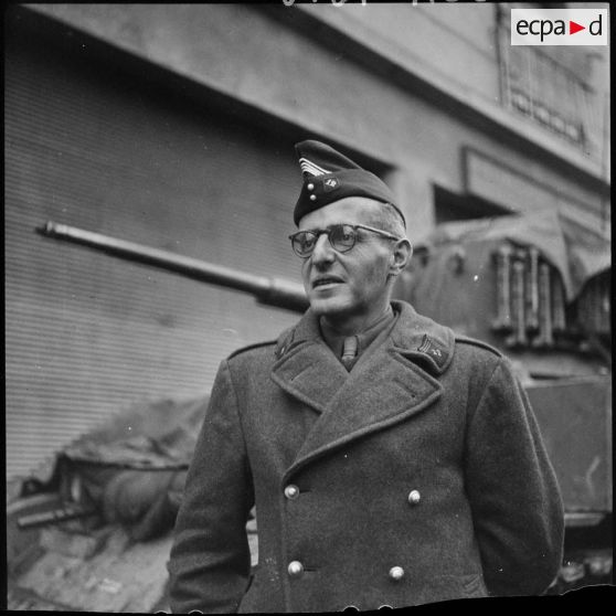 Portrait du commandant Marc Rouvillois, chef de corps du 12e régiment de cuirassiers et commandant du sous-groupement éponyme.