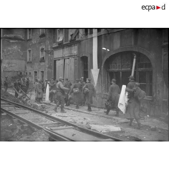 Reddition des soldats allemands de la 462 Volksgrenadier divisionà Metz..