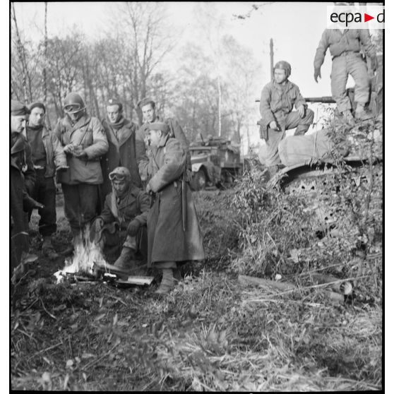 Bivouac de soldats du 1er corps d'armée lors de la reconquête du Doubs et du Territoire de Belfort.