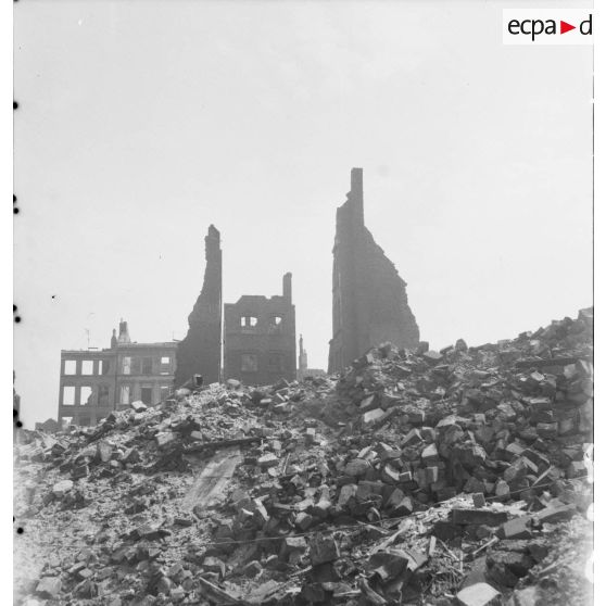 [Ruines à Hambourg, s.d.]