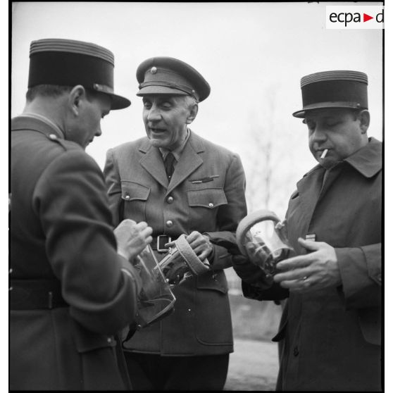 Photographie de groupe d'officiers de la 2e armée.