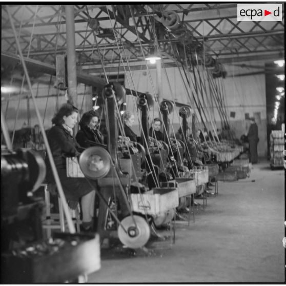 Plan général d'un atelier de fabrication de cartouches dans une usine d'armement de Valence.