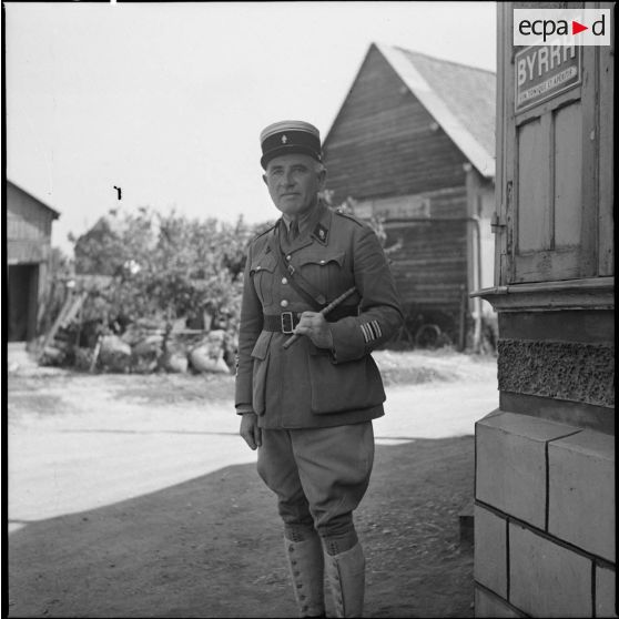 Portrait d'un officier de la Légion étrangère.