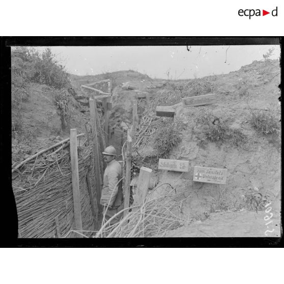 Dompierre. L'ancienne tranchée allemande de première ligne. [légende d'origine]