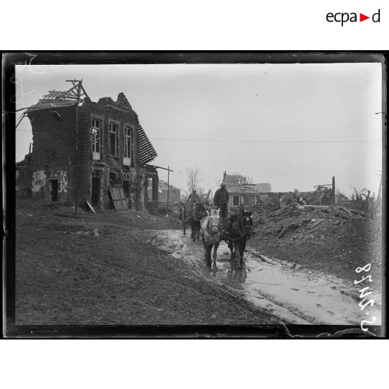 Combles (Somme). Coin du village. [légende d'origine]