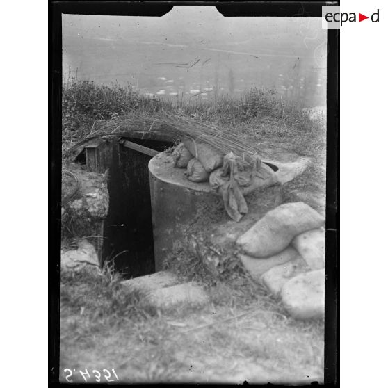 Ostel (Aisne). Ancien observatoire allemand. [légende d'origine]