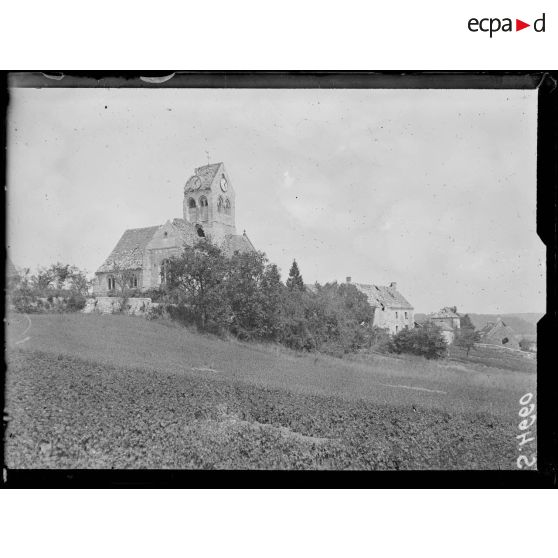 Veuilly-la-Poterie (Aisne). L'église. [légende d'origine]