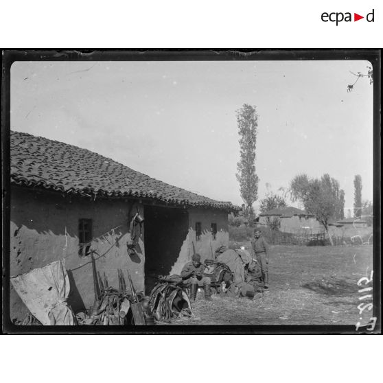 (Klabucista). Soldats russes au repos. 19 octobre 1916. [légende d'origine]