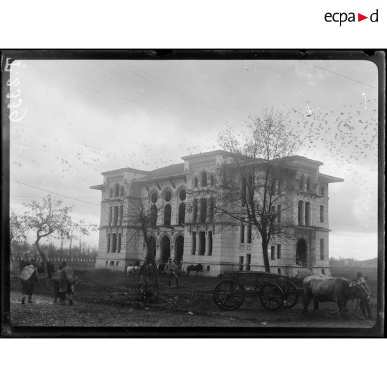 Monastir. Ancien Club des officiers turcs. 4-12-1916. [légende d'origine]