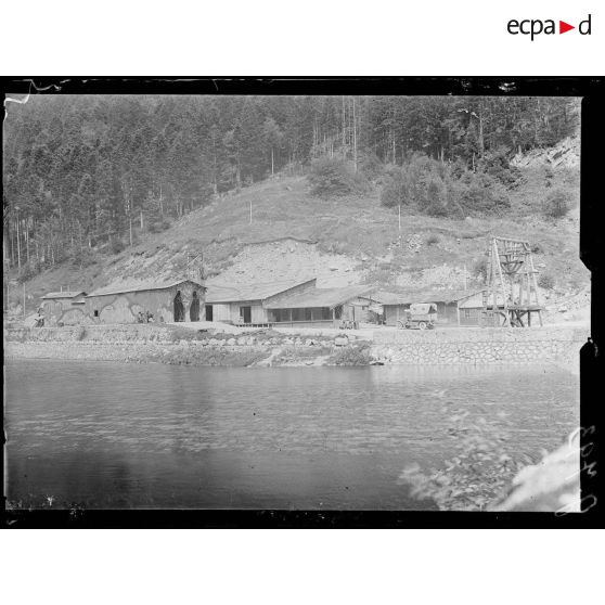 Schiessroth, la gare du câble au bord du lac. [légende d'origine]