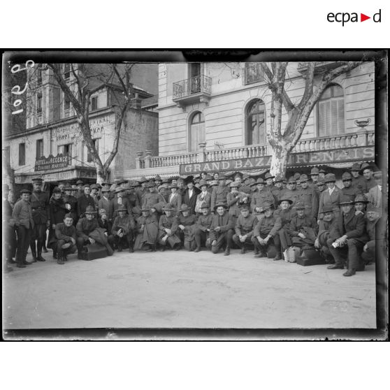 Aix-les-Bains, camp de repos des permissionnaires américains. [légende d'origine]