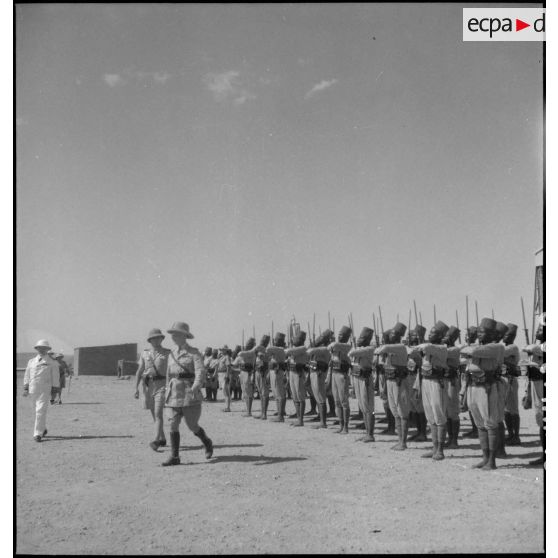 Le général d'armée Charles Huntziger à Atar (Mauritanie).