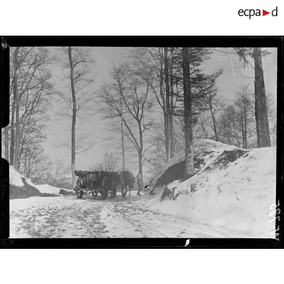 Route de Giromagny à Sewen, la nouvelle route franchissant le col à l'endroit de l'ancienne frontière. [légende d'origine]