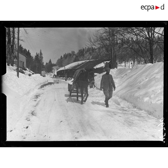 Route de la Schlucht, le camp des collets. [légende d'origine]