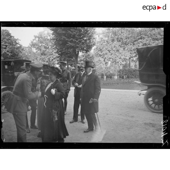 Neuilly-sur-Seine. Hôpital américain. Justin Godart à la cérémonie pour la nomination du nouveau médecin-chef. Monsieur Sharp. [légende d'origine]