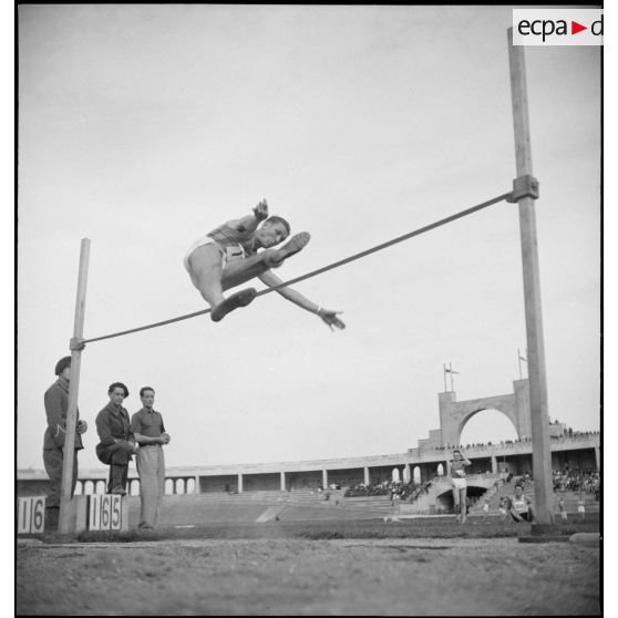 Epreuve de saut en hauteur.