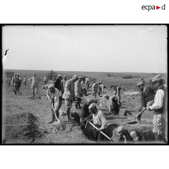 Mortefontaine (Aisne). Progression du travail, vue prise à l'emplacement du n°223. [légende d'origine]