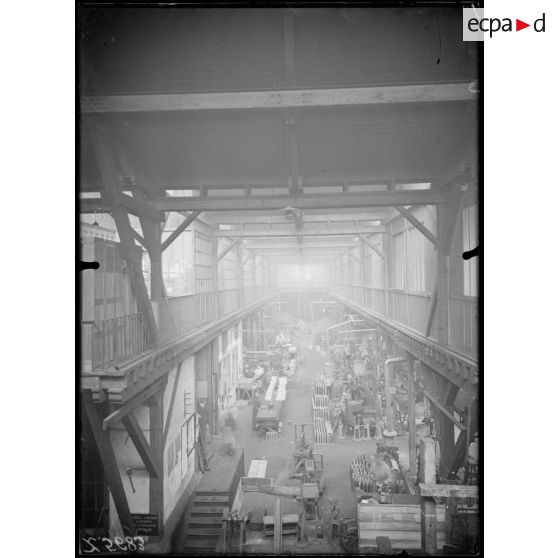 Paris rue Desnouettes. Usine Lepaute. Vue de l'usine. [légende d'origine]