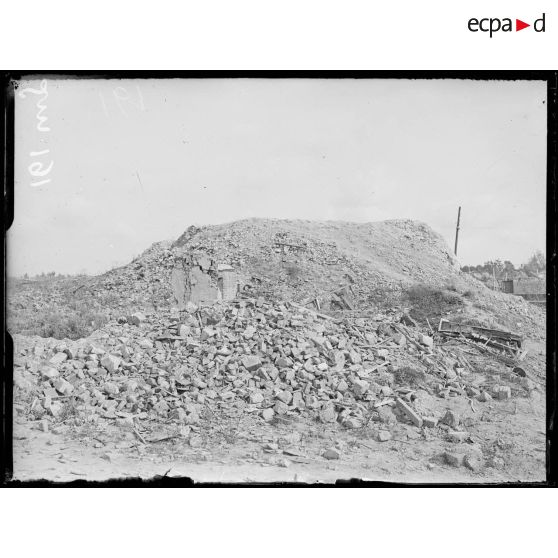 Hamelincourt, Pas de Calais, ruines. [légende d'origine]