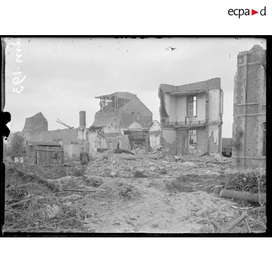 Boyelles, Pas de Calais, usines. [légende d'origine]