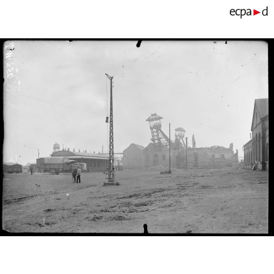 Aniche, Nord. Fosse de Sessevalle. Entrée du côté nord. [légende d'origine]