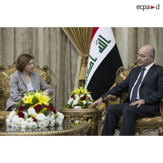 La ministre des Armées s'entretient avec le Président irakien Barham Salih à Bagdad, en Irak.