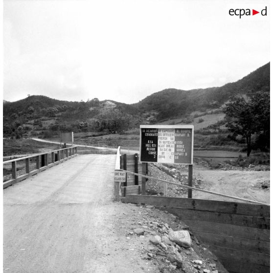 Le pont Goupil dans la région de Kapyong, près du camp de base du Bataillon français de l'ONU.