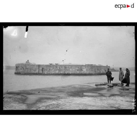 Cherbourg. Fort de Chavagnac. [légende d'origine]