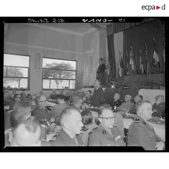 Discours de Marcel-Edmond Naegelen, gouverneur de l'Algérie, lors de ses adieux au foyer de garnison de la division d'Alger.