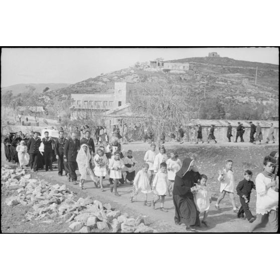 Obsèques d'un marin italien sur l'île de Leros (Grèce).