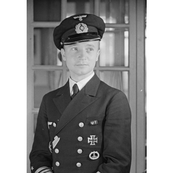 Portrait du Kapitänleutnant Helmut Rosenbaum, commandant du sous-marin U-73.