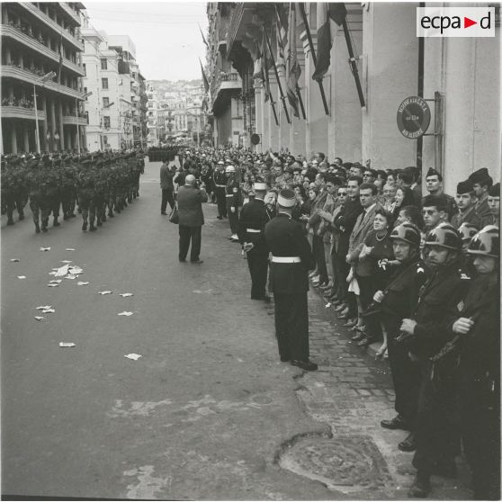 11 novembre 1960, Alger. [légende d'origine]