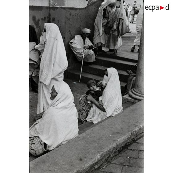 11 novembre 1960, Alger. [légende d'origine]