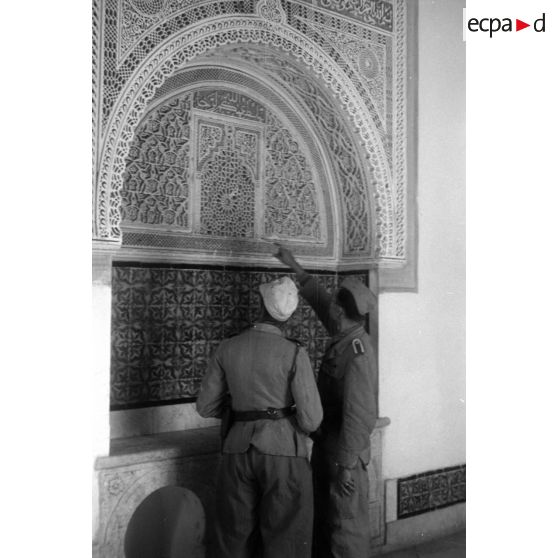 A Tunis, la visite de la mosquée des Teinturiers ou Zitouna.