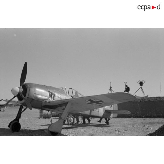 Le chasseur Fw 190 A-4 W.Nr. 0145681 « Weisse 1 », du 4./JG 2 Richthofen de Kurt Bühligen.