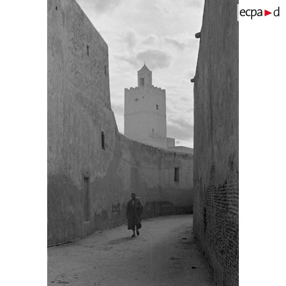 Visite de la grande mosquée de Kairouan (Tunisie), aspects architecturaux.