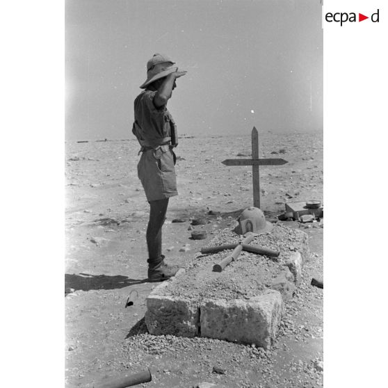 Tombe de soldats italiens au col d'Halfaya.