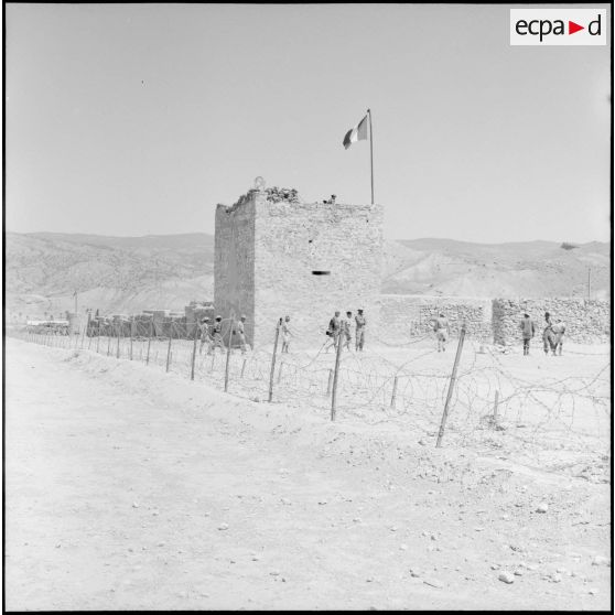 Le poste du 3e régiment de parachutistes coloniaux (RPC) à Kheirane dans la région des monts des Nemenchas.