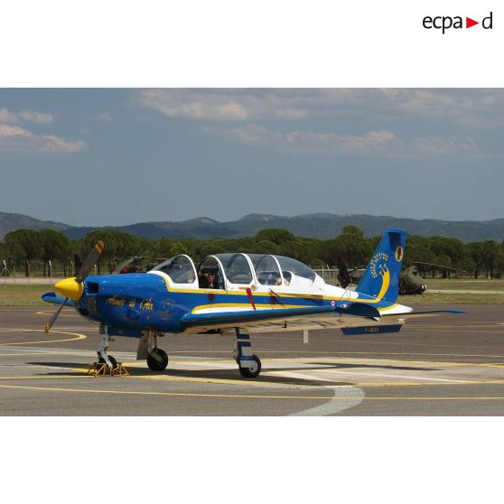 Lors du meeting aérien de l'ALAT au Luc en Provence, un avion d'entraînement Socata TB-30 Epsilon C/N 90.