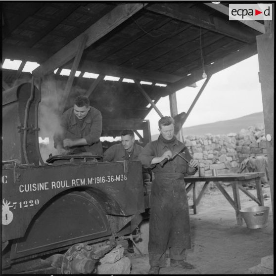 Cuisine roulante du 22e régiment d'infanterie (RI).