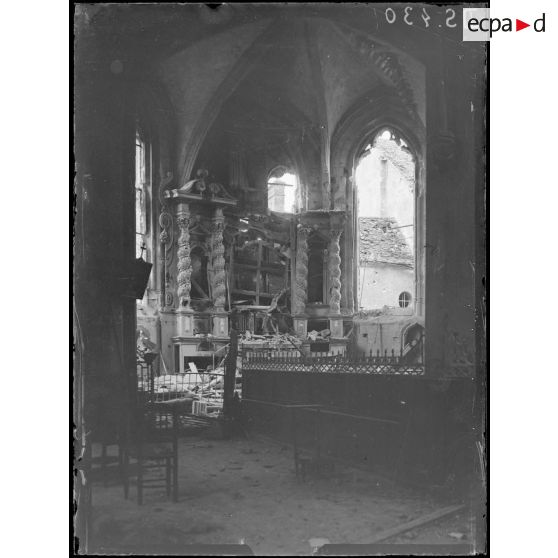 Fère-en-Tardenois (Aisne). L'église. Le choeur. [légende d'origine]