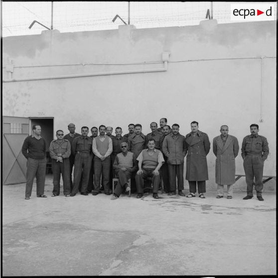 Camp d'officiers supérieurs égyptiens prisonniers en Israël.