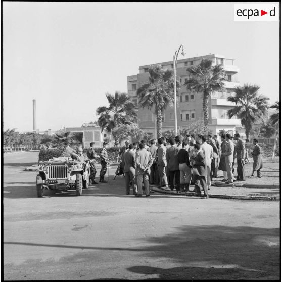 Protection de Port-Fouad par l'armée française.