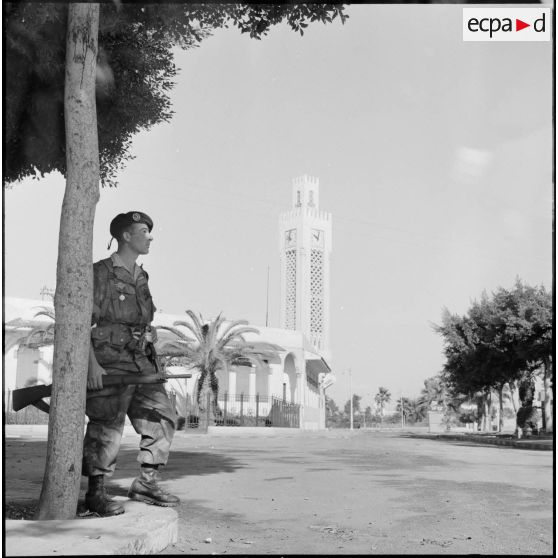 Protection de Port-Fouad par l'armée française.