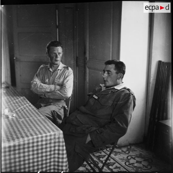 Portrait du caméraman du Service cinématrographique des armées (SCA) Emmanuel Machuel.