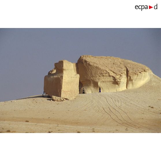 Paysage d'inselberg aux environs de la BA (base aérienne) d'Al Ahsa.