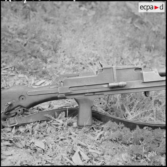 Le fusil-mitrailleur anglais Bren.